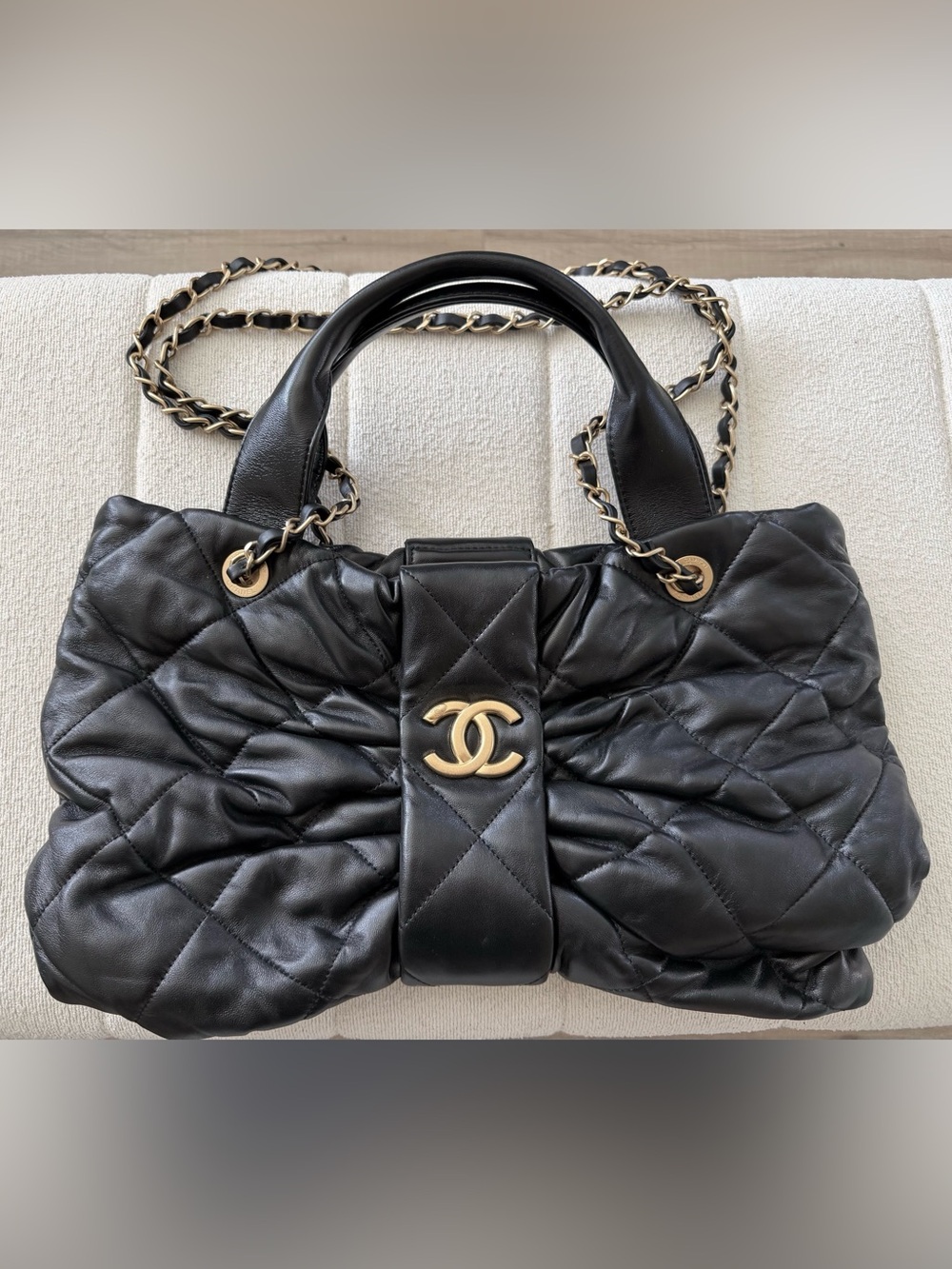 CHANEL 25k Bow Bag Medium Black Quilted Shoulder Bag with Gold CC